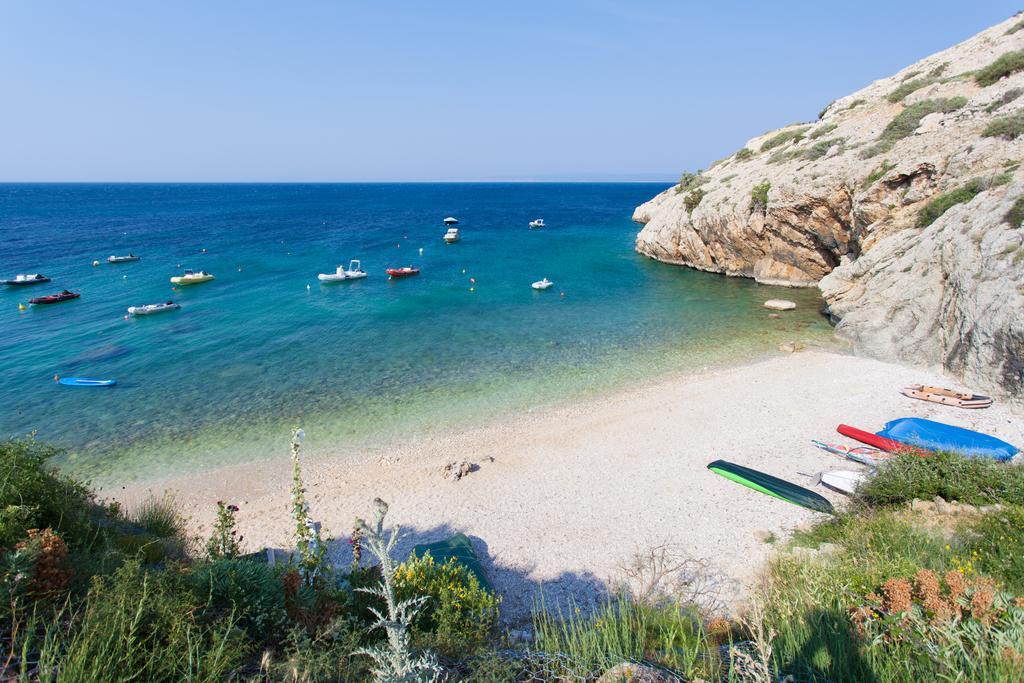 Hotel Skrila Sunny Camping Punat Exterior foto