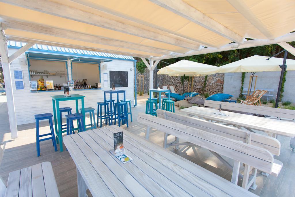 Hotel Skrila Sunny Camping Punat Exterior foto